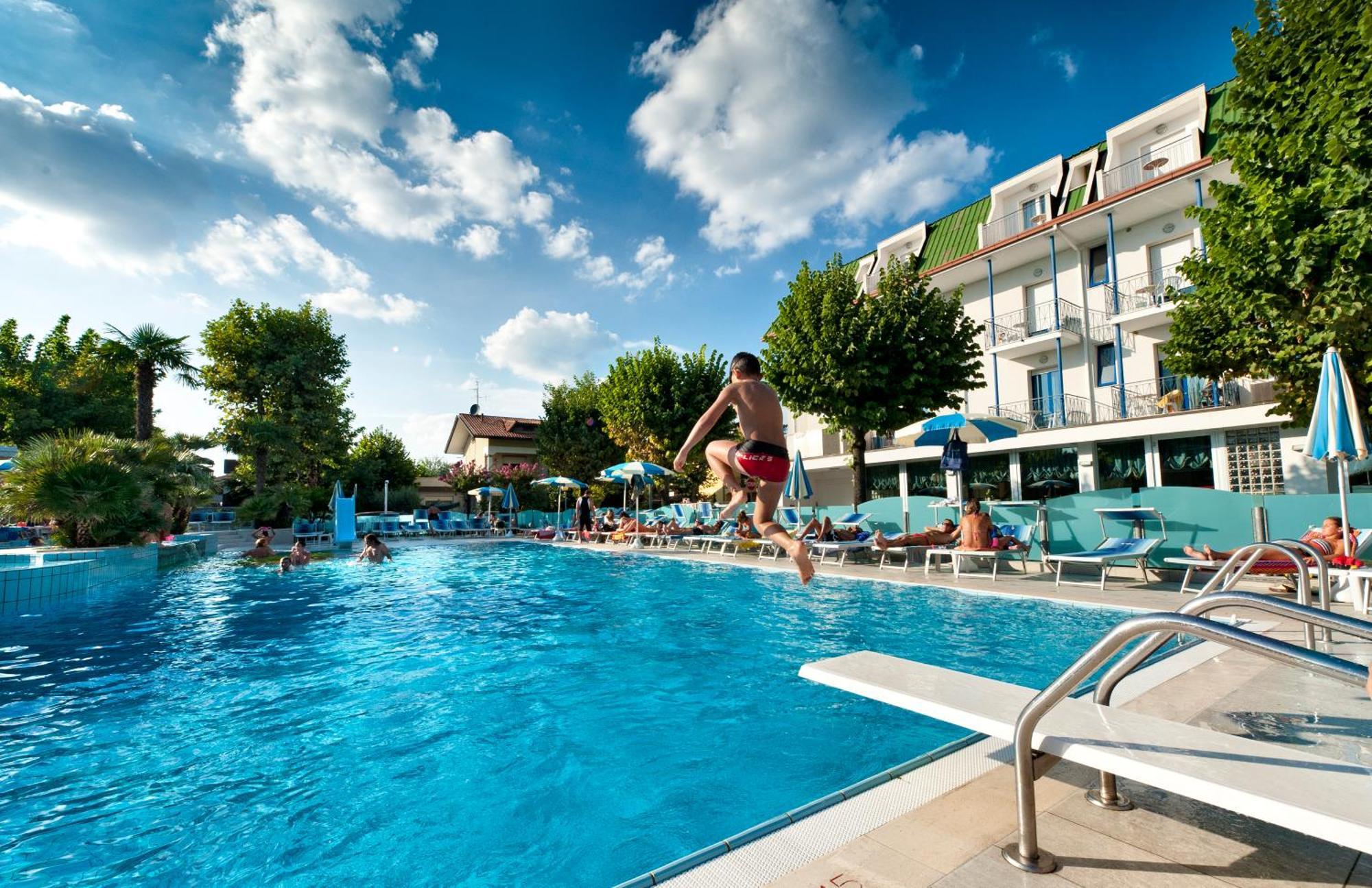 Hotel Paris Resort Bellaria-Igea Marina Exteriér fotografie