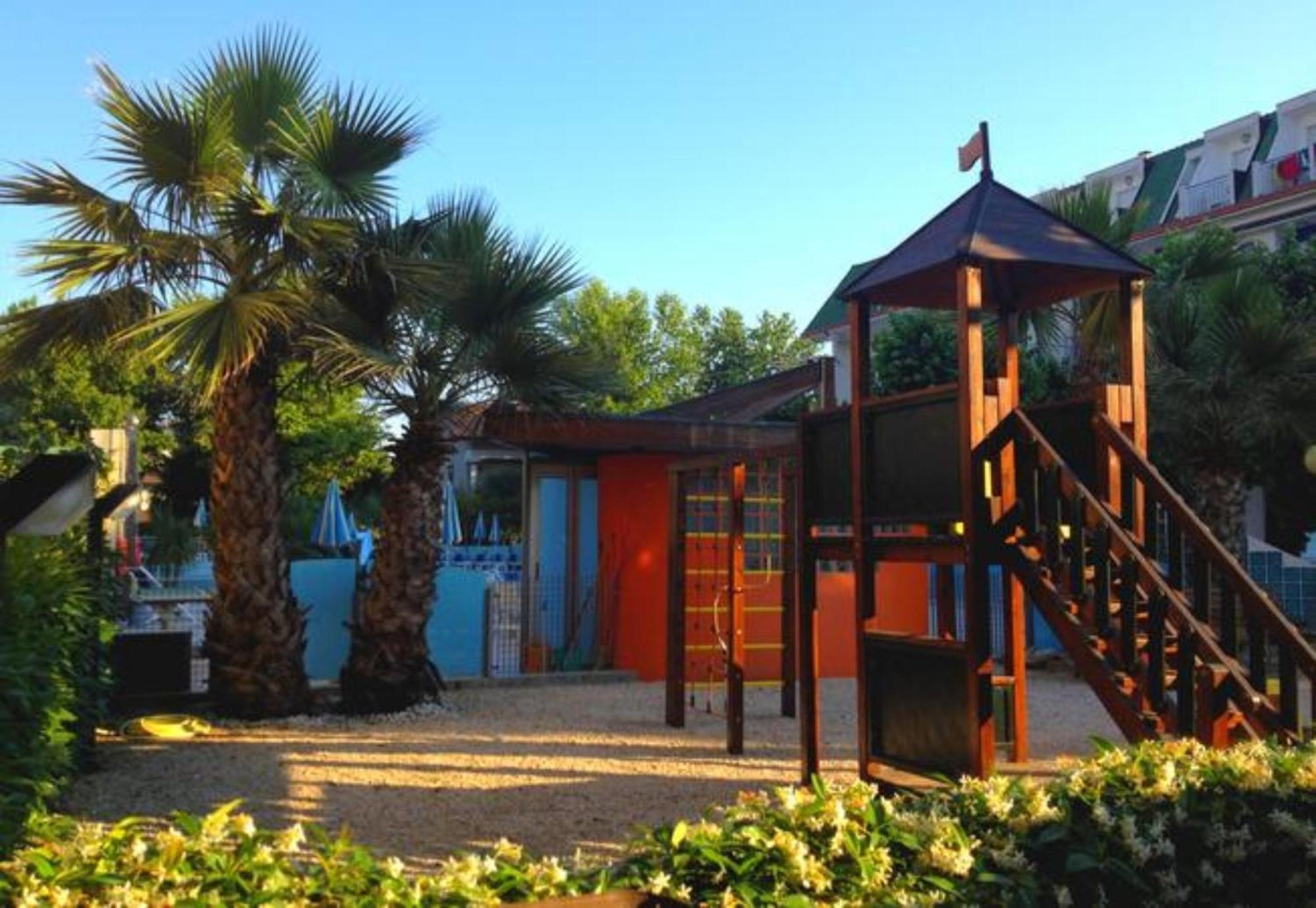Hotel Paris Resort Bellaria-Igea Marina Exteriér fotografie