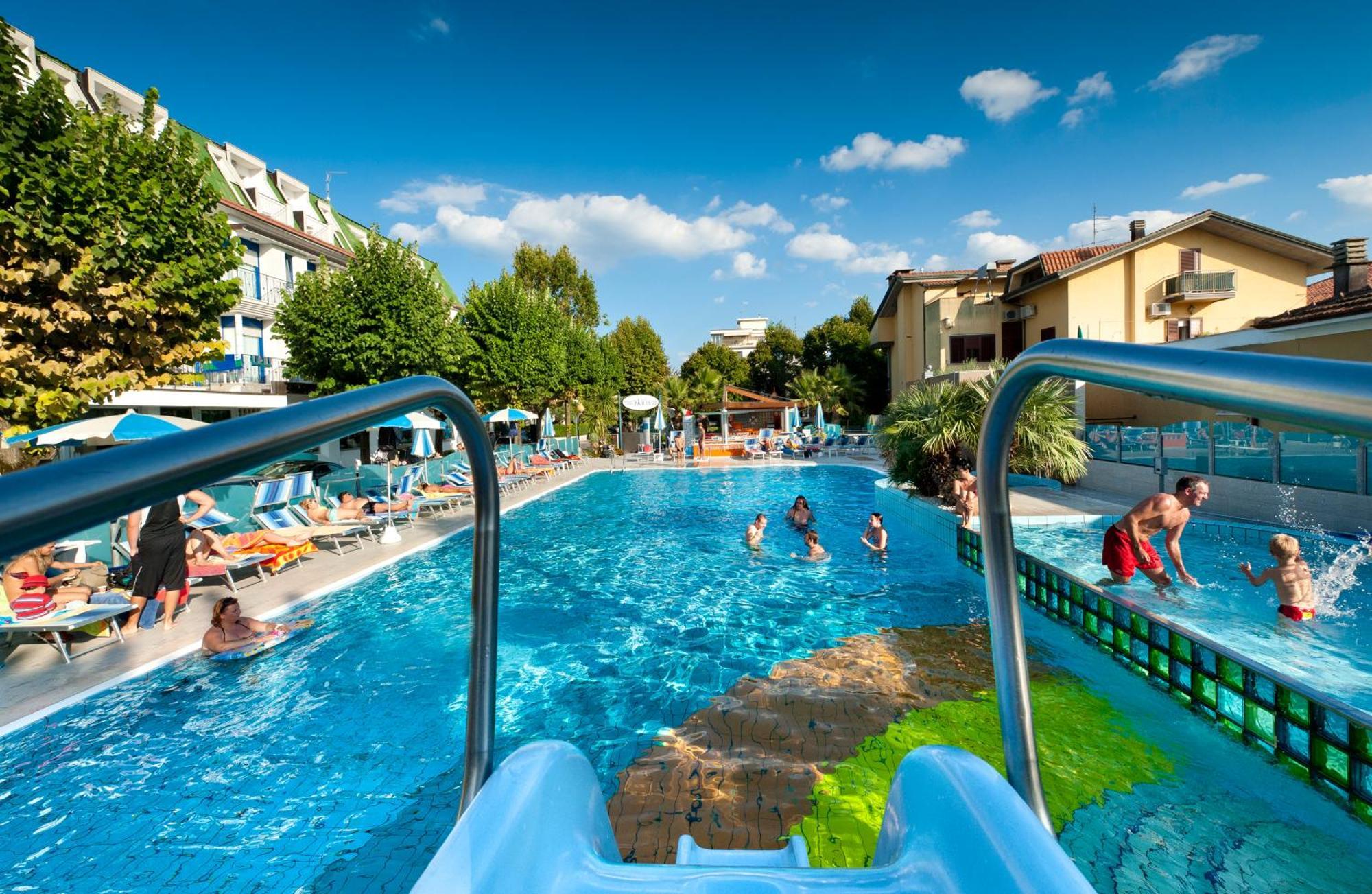 Hotel Paris Resort Bellaria-Igea Marina Exteriér fotografie