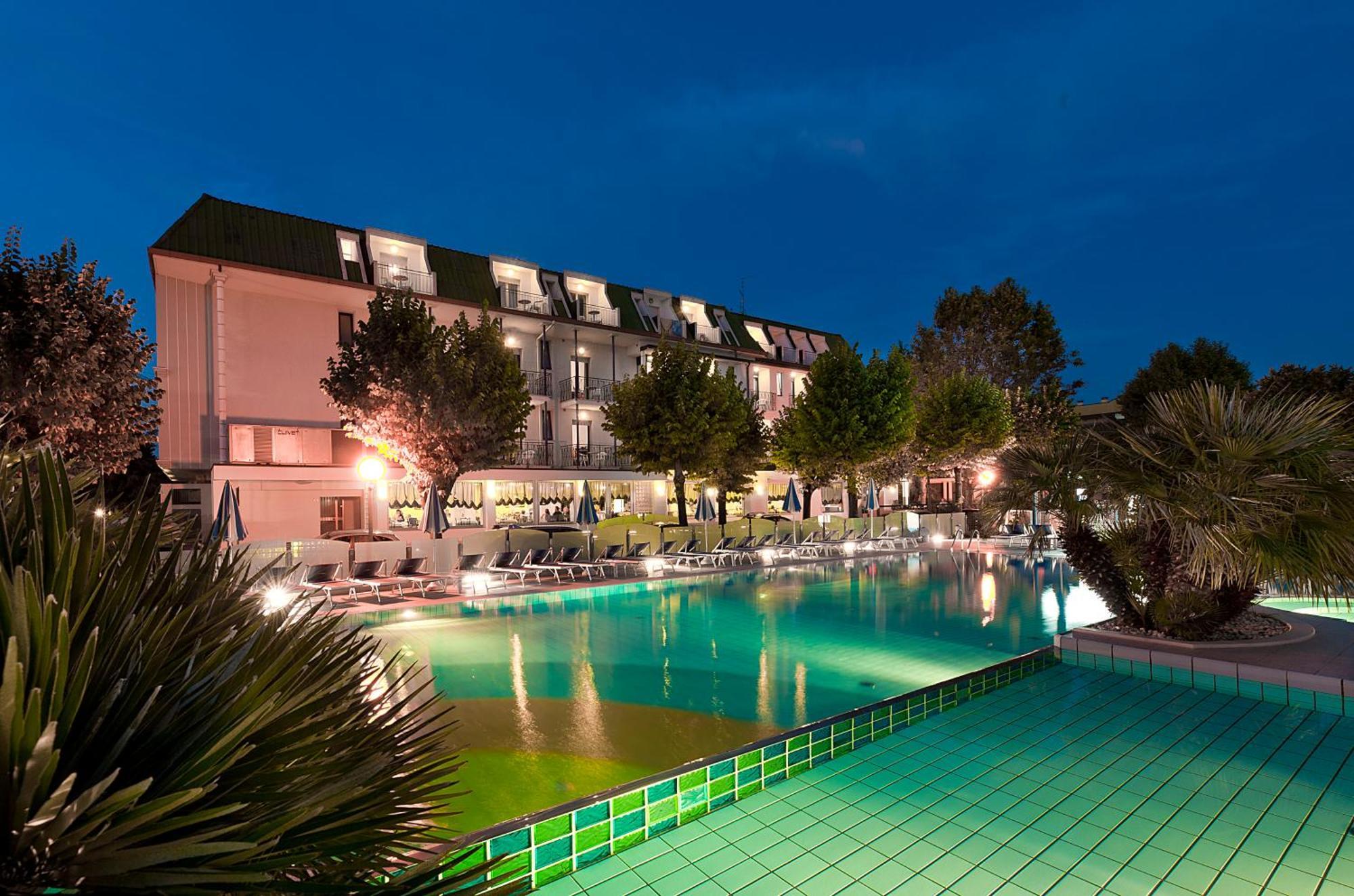 Hotel Paris Resort Bellaria-Igea Marina Exteriér fotografie