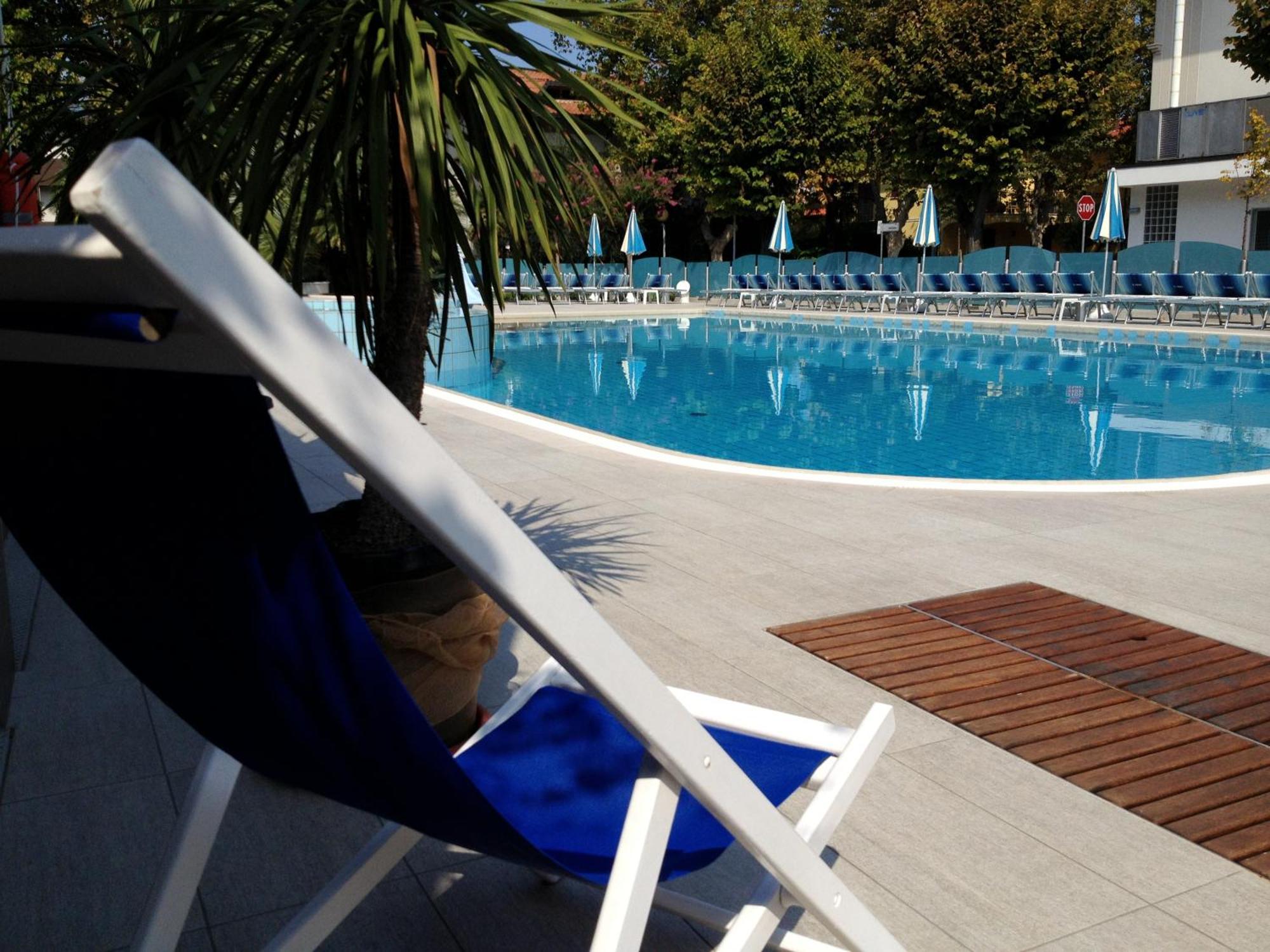 Hotel Paris Resort Bellaria-Igea Marina Exteriér fotografie